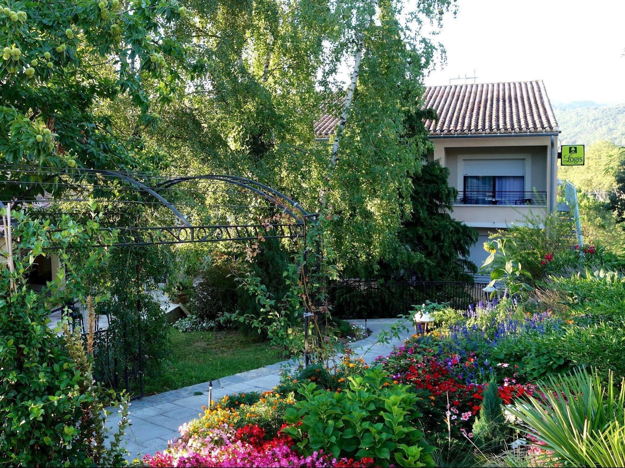 Logis Hotel Restaurant La Porte Des Cevennes Anduze Exterior photo